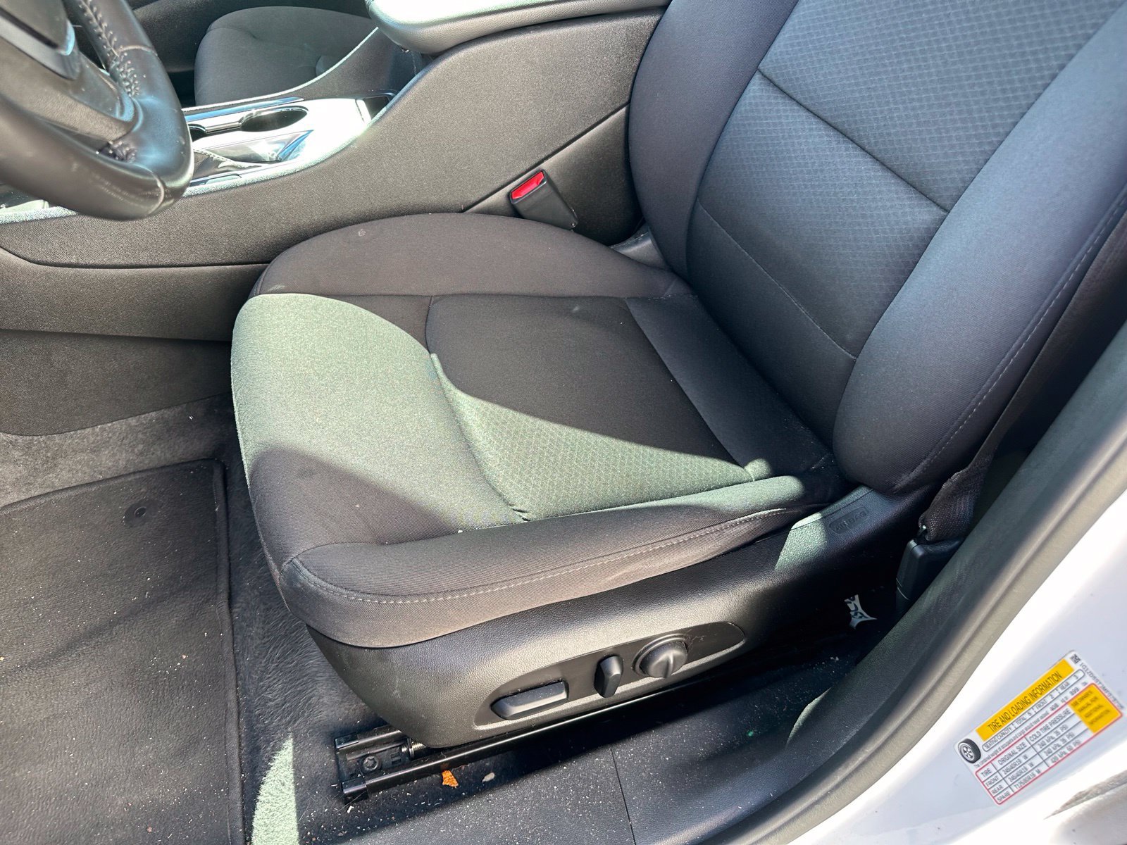 Used 2021 Chevrolet Malibu LT w/ Redline Edition FWD image 13