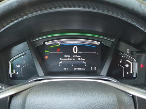 Used 2020 Honda CR-V Touring image 11