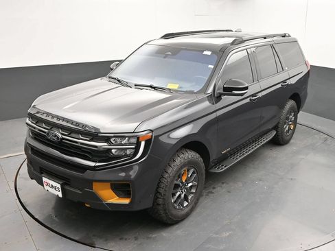 Used 2025 Ford Expedition Tremor AWD/4WD image 34
