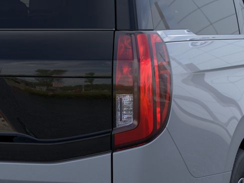 New 2025 Ford Expedition Max Active image 21