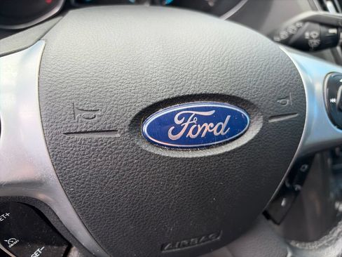 Used 2014 Ford Escape Titanium w/ Equipment Group 401A AWD/4WD image 16