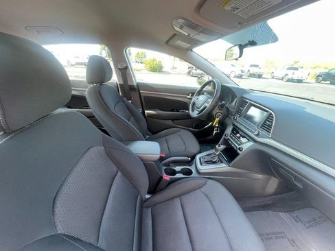 Used 2018 Hyundai Elantra SEL FWD image 6