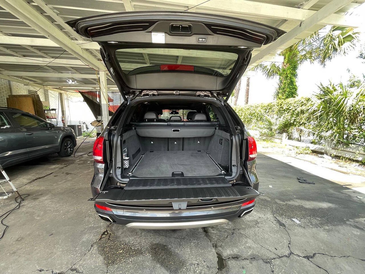 Used 2018 BMW X5 xDrive35i w/ Driving Assistance Package AWD/4WD image 13