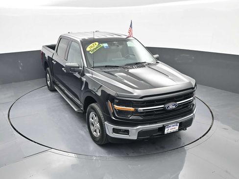 Used 2024 Ford F150 XLT w/ Mobile Office Package image 24