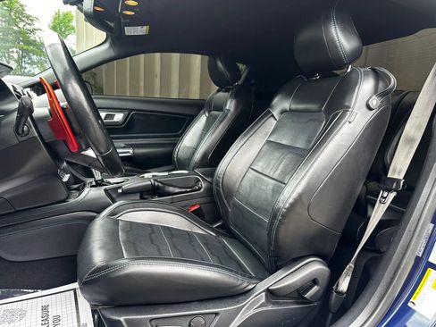 Used 2020 Ford Mustang GT Premium w/ GT Performance Package RWD image 27