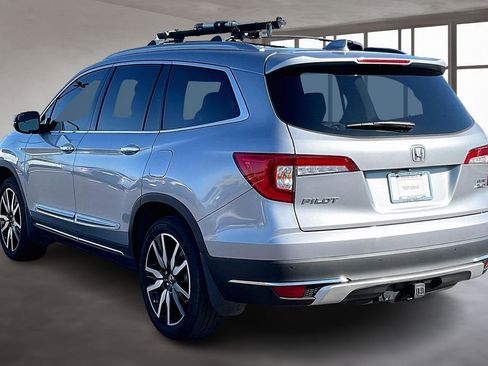 Used 2019 Honda Pilot Elite image 4