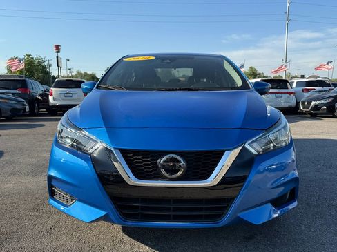 Used 2020 Nissan Versa SV w/ Trunk Package FWD image 19