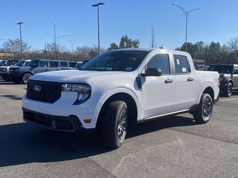 New 2026 Ford Maverick XLT image 7