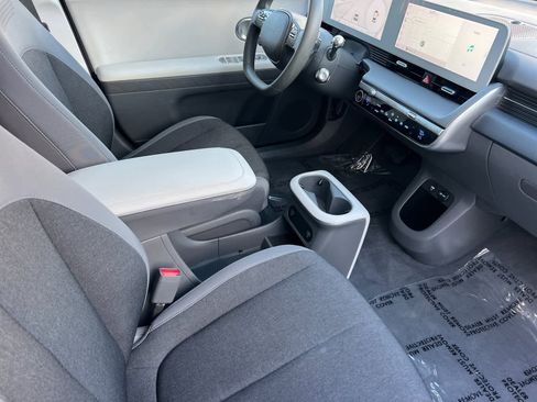 Certified 2023 Hyundai Ioniq 5 SE image 16