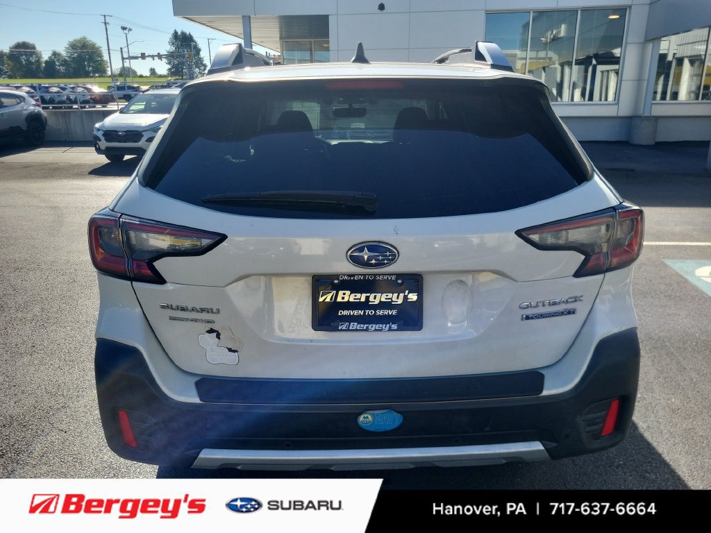 Used 2020 Subaru Outback Touring XT AWD/4WD image 3
