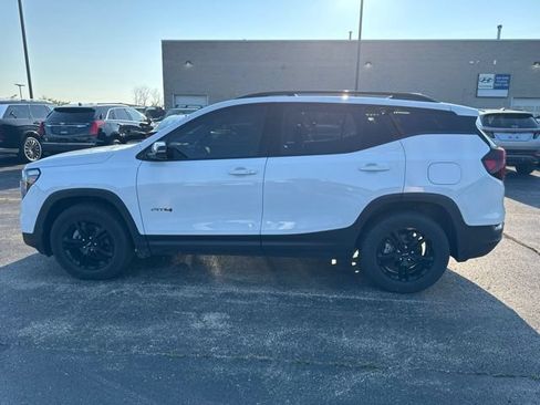 Used 2023 GMC Terrain AT4 w/ Infotainment Package II AWD/4WD image 6
