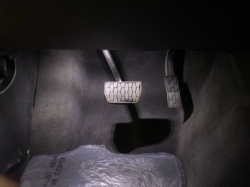 Used 2024 Jaguar F-PACE R-Dynamic S image 37