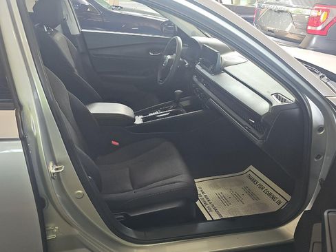 Used 2024 Honda Accord EX image 9
