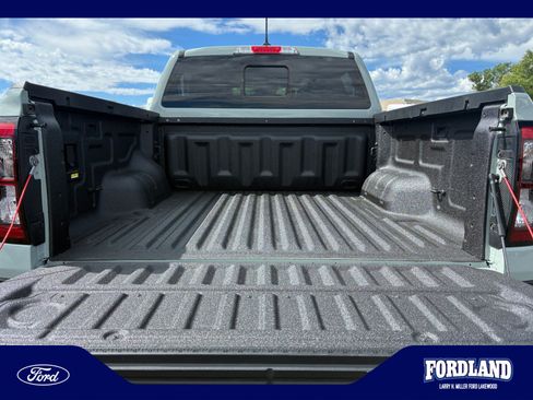 Used 2024 Ford Ranger Lariat w/ FX4 Off-Road Package AWD/4WD image 32