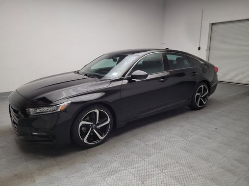 Used 2020 Honda Accord Sport image 2