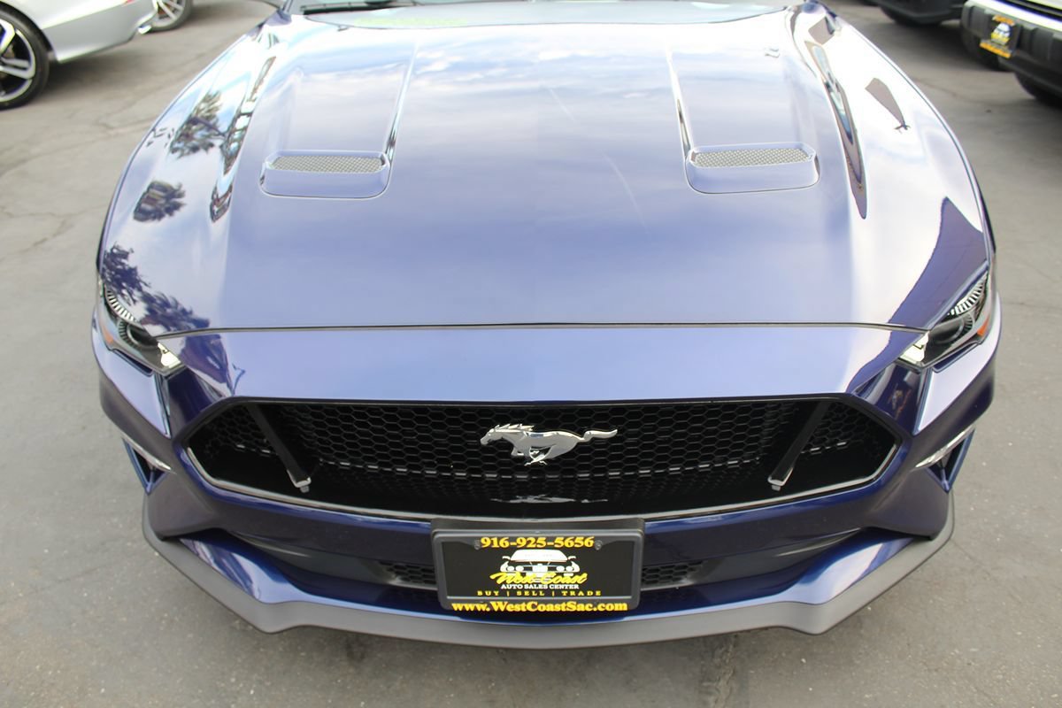 Used 2018 Ford Mustang GT RWD image 9