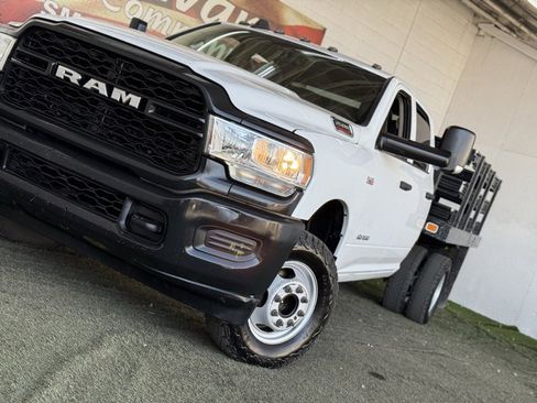 Used 2019 RAM 3500 Tradesman image 2