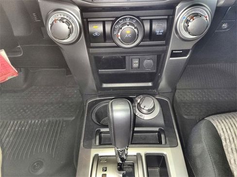 Used 2019 Toyota 4Runner SR5 image 19