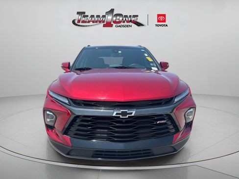 Used 2023 Chevrolet Blazer RS w/ Driver Confidence II Package FWD image 2