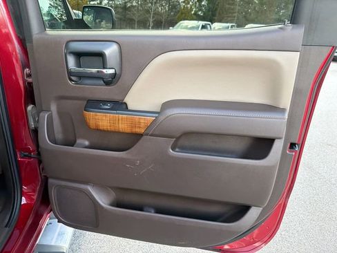 Used 2018 GMC Sierra 1500 SLT image 16