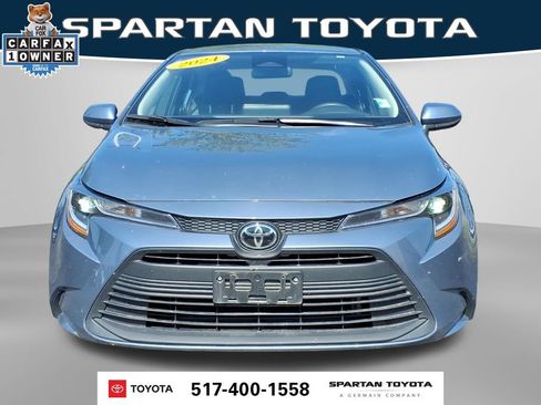 Used 2024 Toyota Corolla LE FWD image 2