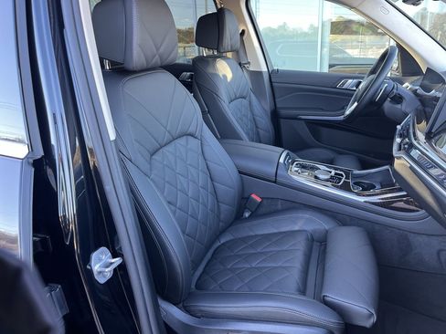 Certified 2024 BMW X7 xDrive40i image 37