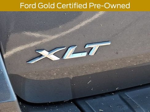 Used 2023 Ford Explorer XLT w/ Equipment Group 202A AWD/4WD image 35
