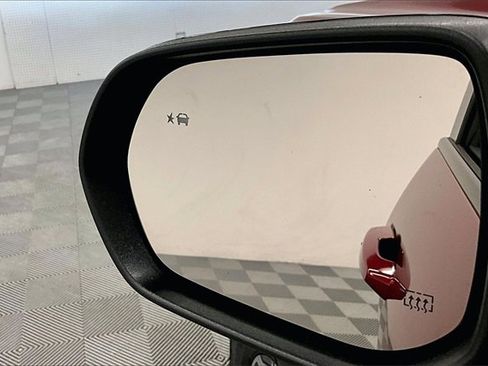 Used 2025 GMC Acadia AT4 w/ LPO, Floor Liner Package image 29