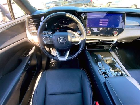 Used 2025 Lexus RX 350 Premium Plus w/ Convenience Package image 5