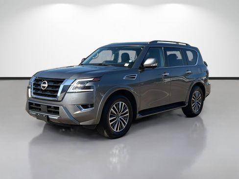 Used 2023 Nissan Armada SL w/ Captain's Chairs Package image 7
