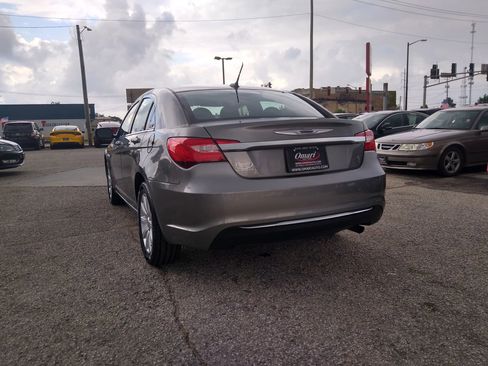 Used 2012 Chrysler 200 Touring image 6