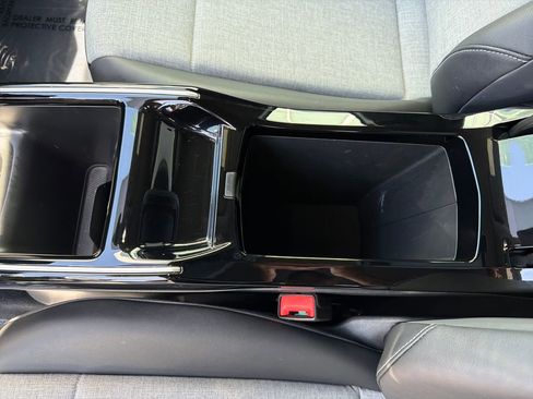 Certified 2023 Volkswagen ID.4 Pro image 25