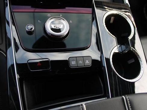 Used 2025 Cadillac Escalade ESV Sport w/ Touring Package AWD/4WD image 22