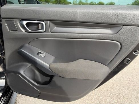 Used 2023 Honda Civic Sport image 28