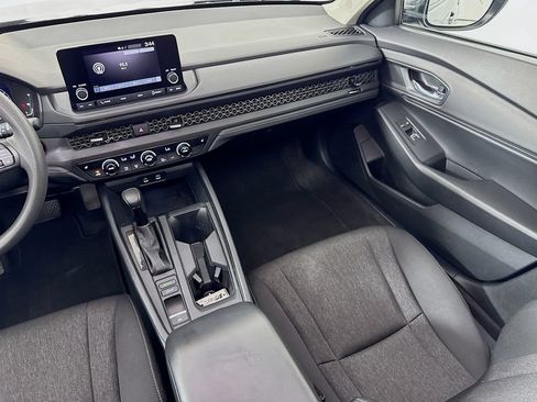 Used 2024 Honda Accord EX image 31