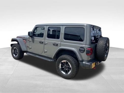 Used 2022 Jeep Wrangler Unlimited Rubicon w/ LED Lighting Group AWD/4WD image 22