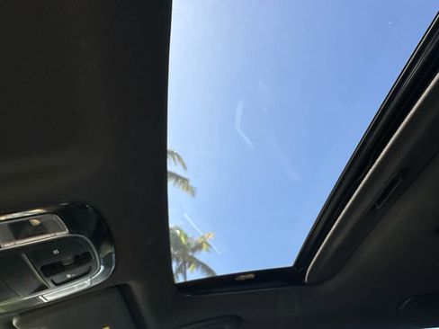 Used 2022 Hyundai Santa Cruz Limited image 27