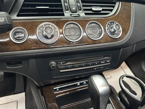 Used 2010 BMW Z4 sDrive30i image 19