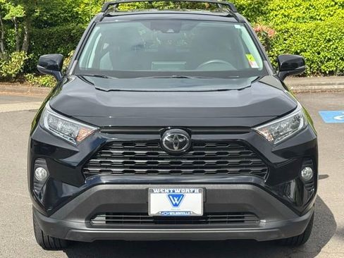 Used 2021 Toyota RAV4 XLE w/ XLE Grade Weather Package AWD/4WD image 2