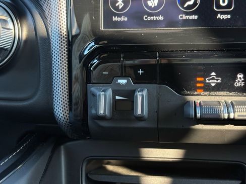 Used 2021 RAM 1500 Limited w/ Night Edition image 42