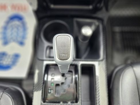 Used 2022 Toyota 4Runner TRD Off-Road Premium image 14