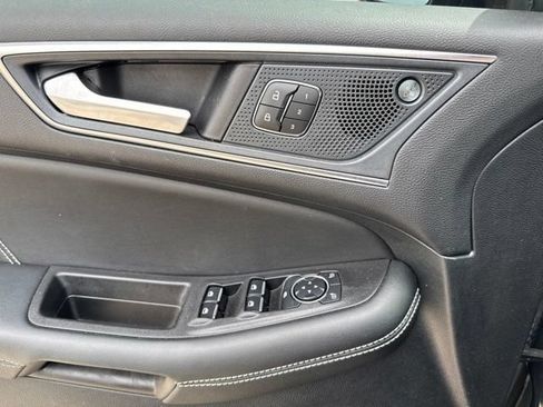 Used 2024 Ford Edge ST w/ Equipment Group 401A AWD/4WD image 16