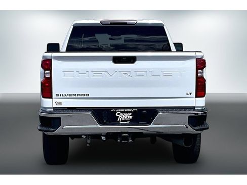 Used 2025 Chevrolet Silverado 2500 LT AWD/4WD image 5