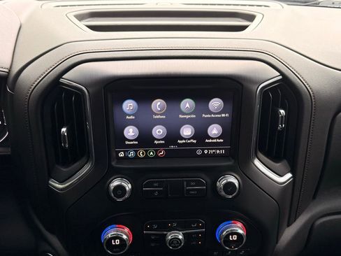 Used 2020 GMC Sierra 1500 AT4 w/ AT4 Premium Package image 17