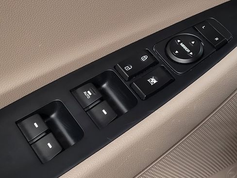 Used 2021 Hyundai Tucson Value w/ Cargo Package image 27