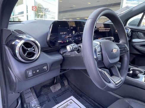 New 2026 Chevrolet Blazer EV LT image 17