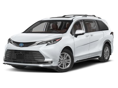 New 2025 Toyota Sienna Platinum