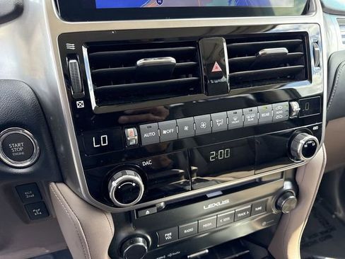 Certified 2023 Lexus GX 460 Premium w/ Premium Package image 19