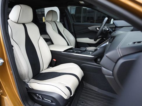 Used 2022 Acura TLX Type S image 16