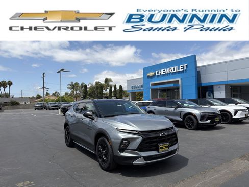 New 2025 Chevrolet Blazer LT w/ LPO, 'HIT The Road' Package FWD image 1